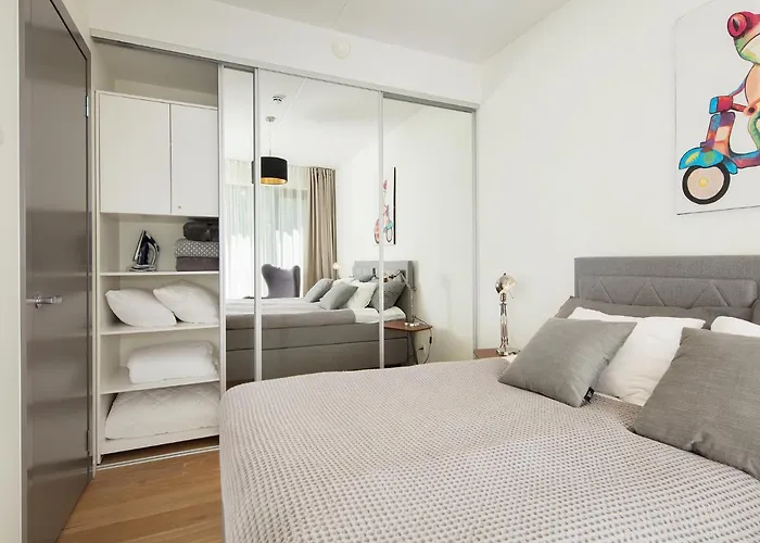 One Apartament Parnawa